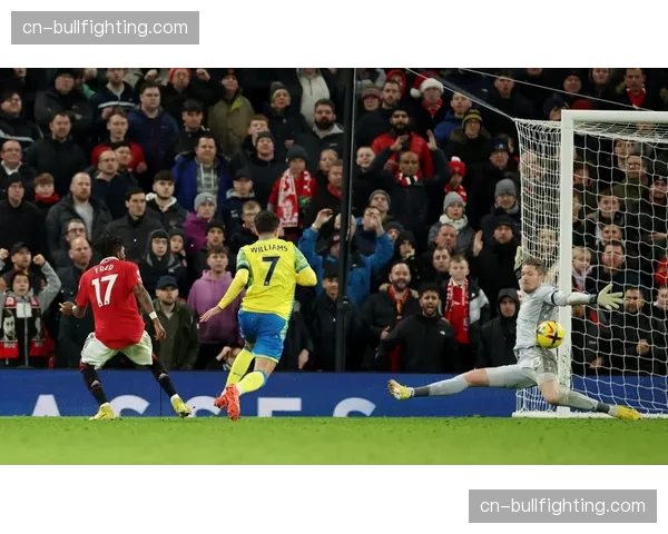 诺丁汉森林1.583亿引援集体失效 体育总监因转会操作失误下课